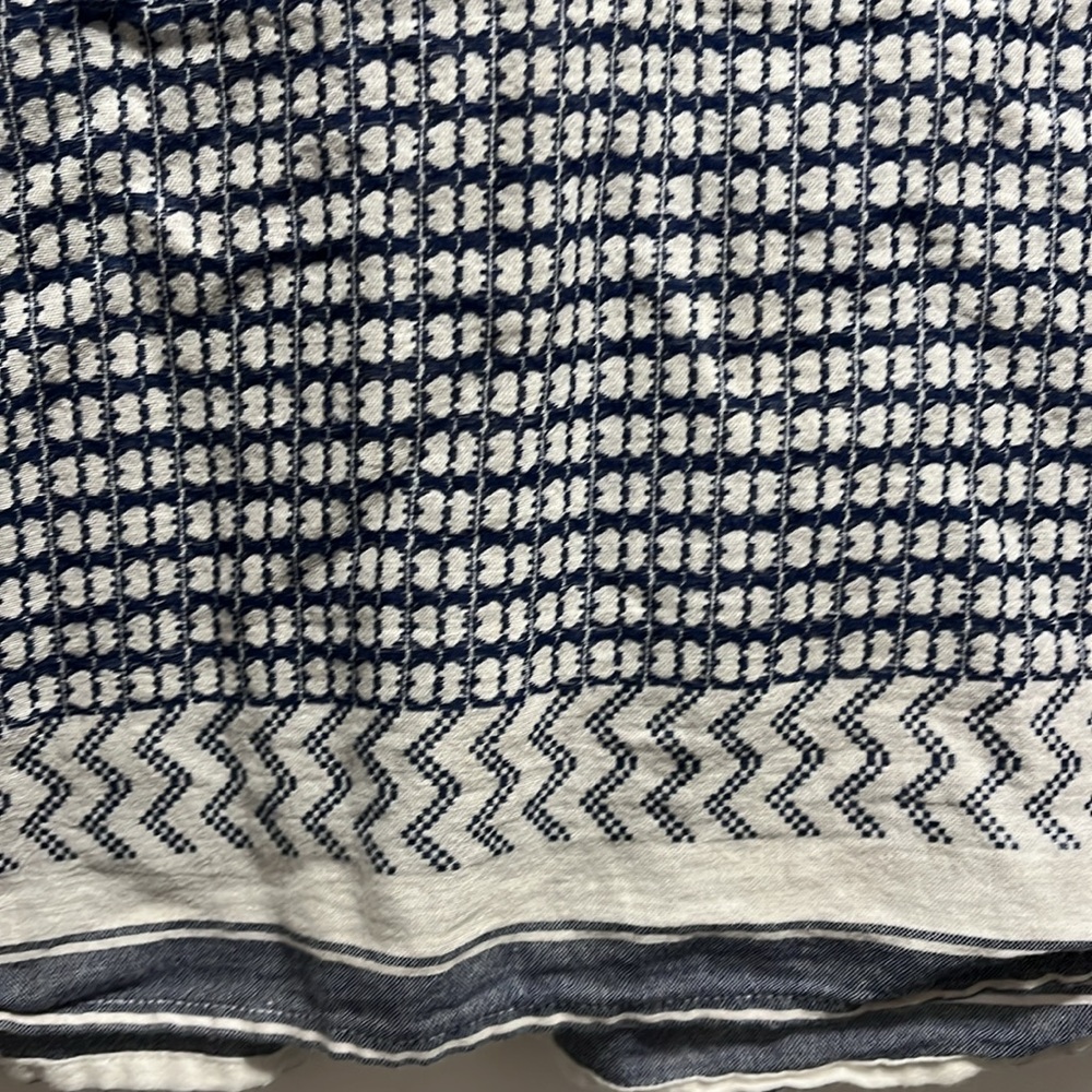 Club Monaco Top - Picture 6 of 14